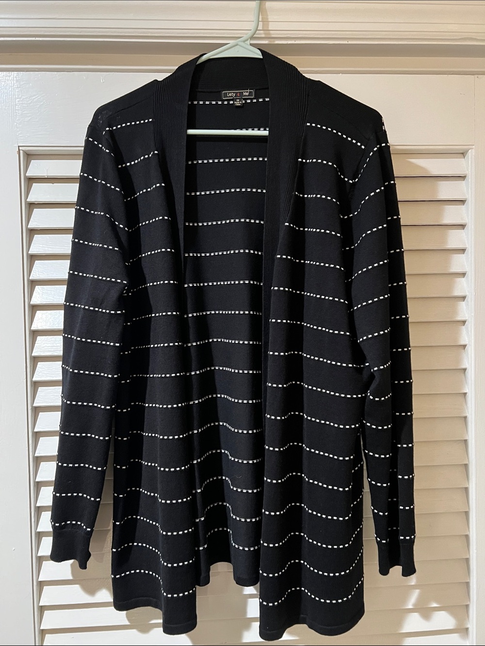 Soft Black Open-Front Cardigan with White Dotted Stripes